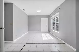 3814 Circle Lake Dr, West Palm Beach, FL 33417 - Photo 26