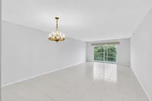 14111 Royal Vista Dr, Delray Beach, FL 33484 - Photo 6