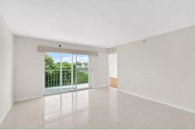 14111 Royal Vista Drive #310, Delray Beach, FL 33484 - Photo 8