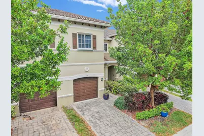 358 SE 1st Way, Deerfield Beach, FL 33441 - Photo 1