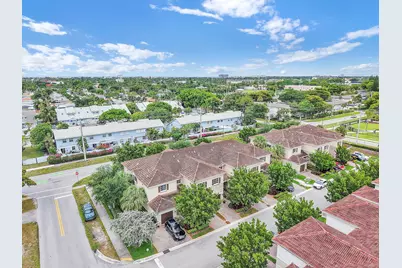 358 SE 1st Way, Deerfield Beach, FL 33441 - Photo 30