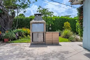145 Vassar Dr, Lake Worth Beach, FL 33460 - Photo 24