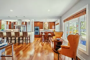 145 Vassar Dr, Lake Worth Beach, FL 33460 - Photo 6