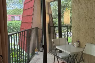 8159 Severn Dr, Boca Raton, FL 33433 - Photo 12