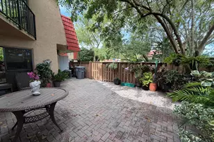 8159 Severn Dr, Boca Raton, FL 33433 - Photo 14
