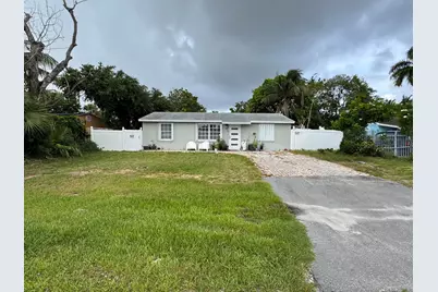 4328 Pine Street, West Palm Beach, FL 33406 - Photo 1