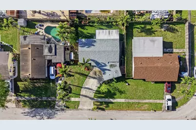 6830 NW 8th Court, Margate, FL 33063 - Photo 32