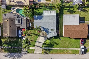 6830 NW 8th Ct, Margate, FL 33063 - Photo 32