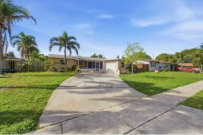 6830 NW 8th Court, Margate, FL 33063 - Photo 2