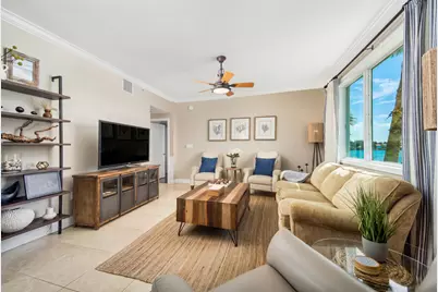 875 NW Flagler Avenue #203, Stuart, FL 34994 - Photo 6