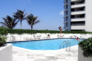 5070 N Ocean Dr, Singer Island, FL 33404 - Photo 32