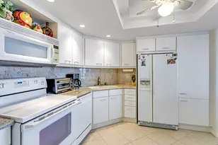 5070 N Ocean Dr, Singer Island, FL 33404 - Photo 12
