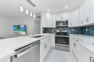 548 Burgundy L, Delray Beach, FL 33484 - Photo 10