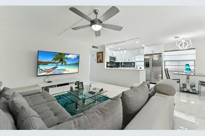 548 Burgundy L, Delray Beach, FL 33484 - Photo 8