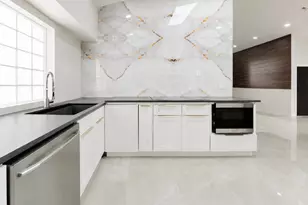 7512 Eagle Point Dr, Delray Beach, FL 33446 - Photo 16