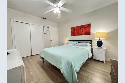 819 SW 9th Terrace, Fort Lauderdale, FL 33315 - Photo 16