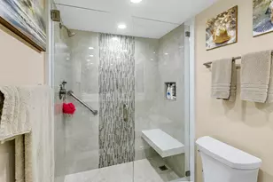 5070 N Ocean Dr, Singer Island, FL 33404 - Photo 16