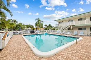 2601 NE 1st St, Pompano Beach, FL 33062 - Photo 2
