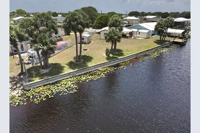 1115 Elm Street, Okeechobee, FL 34974 - Photo 32