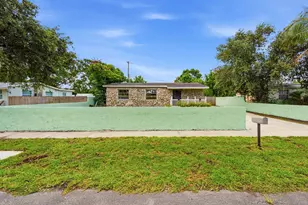 6404 Oak St, Hollywood, FL 33024 - Photo 22