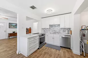 6404 Oak St, Hollywood, FL 33024 - Photo 2