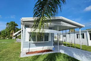 249 Camino Del Rio, Port Saint Lucie, FL 34952 - Photo 4