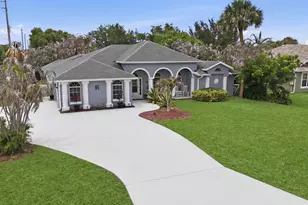 685 SW Post Terrace, Port Saint Lucie, FL 34953 - Photo 18
