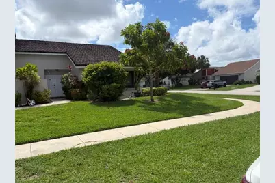 22051 Montoya Drive, Boca Raton, FL 33433 - Photo 2