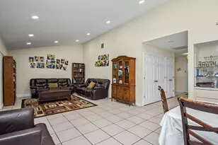 22051 Montoya Dr, Boca Raton, FL 33433 - Photo 6