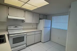 1803 Palm Beach Trace Dr, Royal Palm Beach, FL 33411 - Photo 10