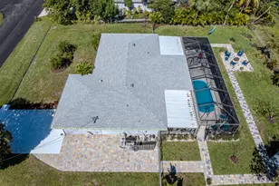 2513 SE Hallahan St, Port Saint Lucie, FL 34952 - Photo 8