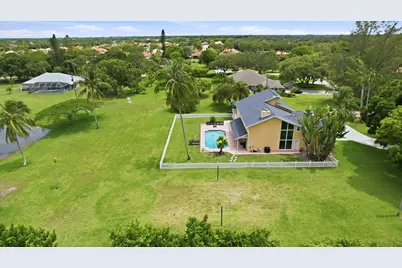 10400 W Tara Boulevard, Boynton Beach, FL 33437 - Photo 6