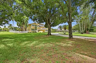 10400 W Tara Blvd, Boynton Beach, FL 33437 - Photo 30
