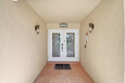 10400 W Tara Boulevard, Boynton Beach, FL 33437 - Photo 32