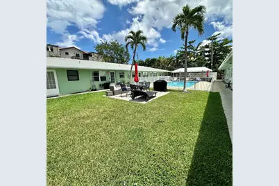 1930 NE 4th Street #7, Deerfield Beach, FL 33441 - Photo 2