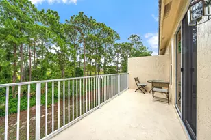 9224 Wentworth Ln, Port Saint Lucie, FL 34986 - Photo 8