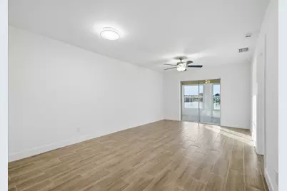 428 Grove Isle Circle #9, Vero Beach, FL 32962 - Photo 6