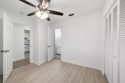 428 Grove Isle Circle #9, Vero Beach, FL 32962 - Photo 16