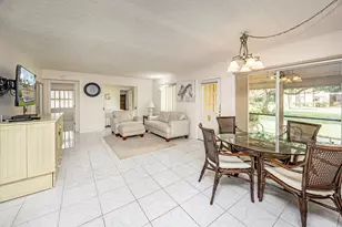 311 Pine Ridge Cir, Greenacres, FL 33463 - Photo 14
