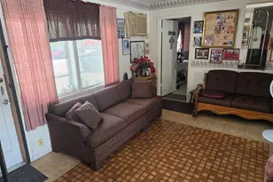 255 NE 41st St, Deerfield Beach, FL 33064 - Photo 4
