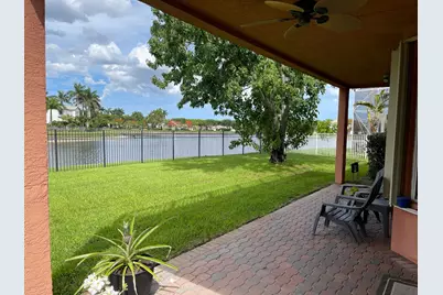 9828 Stover Way, Wellington, FL 33414 - Photo 4