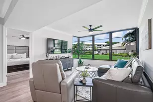 3710 Whitehall Dr, West Palm Beach, FL 33401 - Photo 12