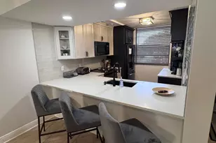 3710 Whitehall Dr, West Palm Beach, FL 33401 - Photo 12