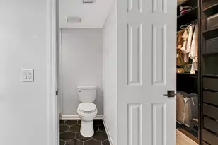 3710 Whitehall Dr, West Palm Beach, FL 33401 - Photo 20