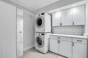 3710 Whitehall Dr, West Palm Beach, FL 33401 - Photo 26