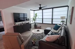 3710 Whitehall Dr, West Palm Beach, FL 33401 - Photo 26