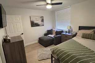3710 Whitehall Dr, West Palm Beach, FL 33401 - Photo 30