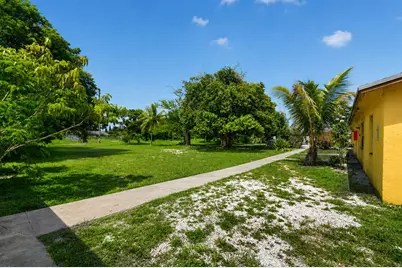 4537 Coconut Road, Lake Worth, FL 33461 - Photo 22