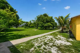 4537 Coconut Rd, Lake Worth, FL 33461 - Photo 22