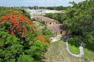 4537 Coconut Rd, Lake Worth, FL 33461 - Photo 2